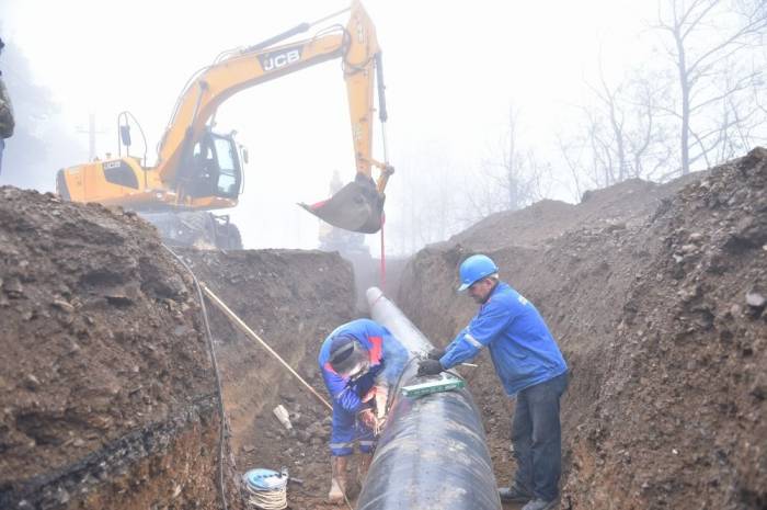 В Азербайджане началось строительство  магистрального водопровода в Шушу
