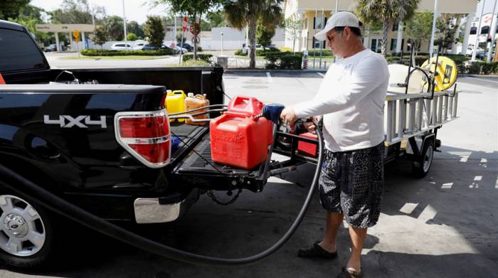 Цена бензина в США достигла рекордного за семь лет уровня