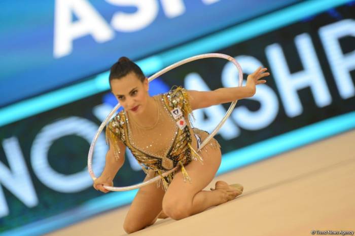 Золотую медаль Кубка мира в Баку в упражнении с обручем завоевала израильская гимнастка
