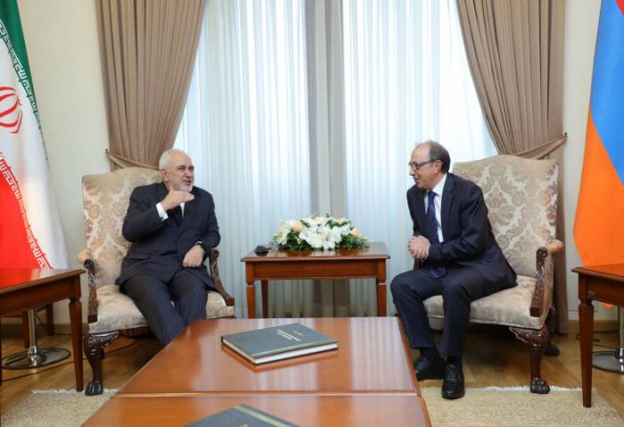 Джавад Зариф встретился с главой МИД Армении
