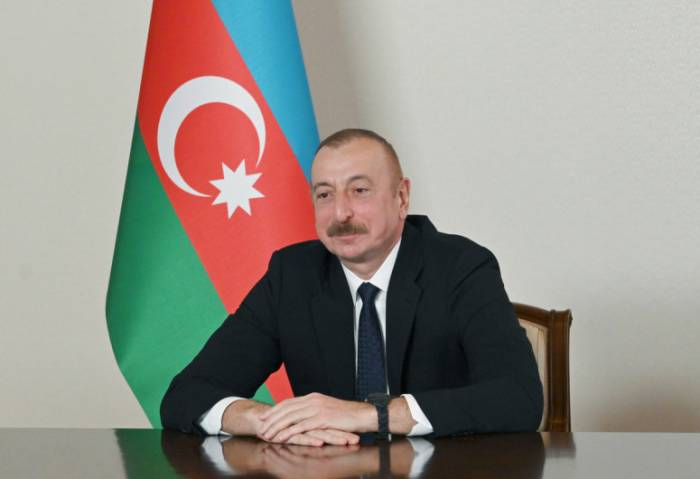 Президент поздравил азербайджанский народ с праздником Рамазан