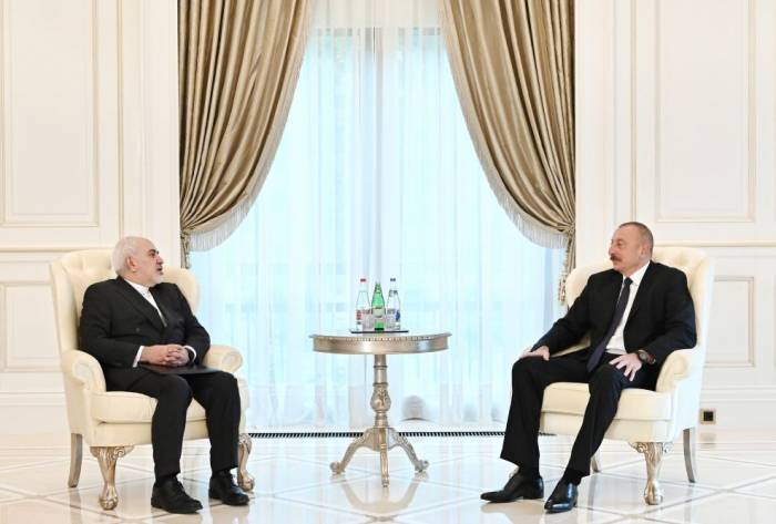 Президент Ильхам Алиев принял главу МИД Ирана
