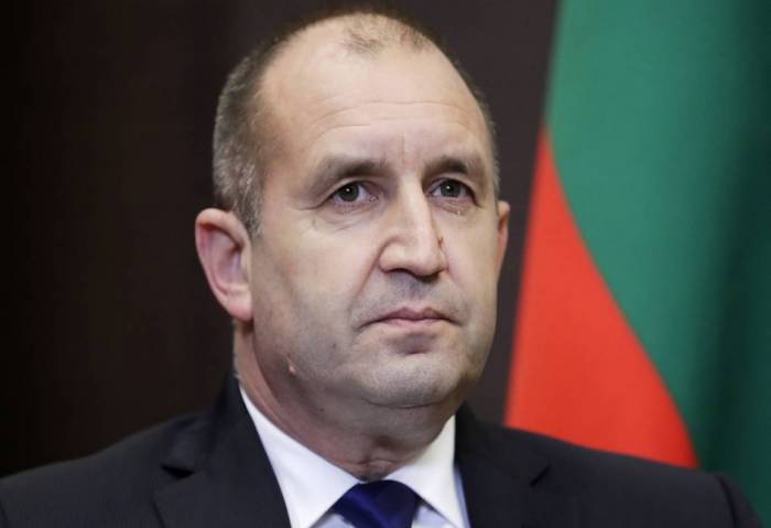В Болгарии распустили парламент
