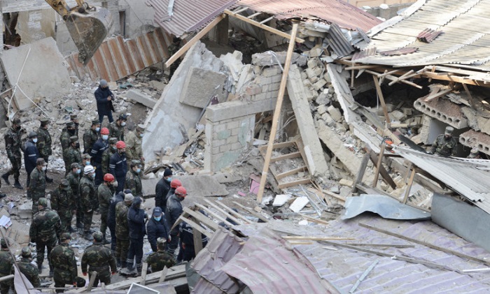Жителям дома в Хырдалане, в котором произошел взрыв, выплачены деньги на аренду жилья, объявлен тендер на строительство
