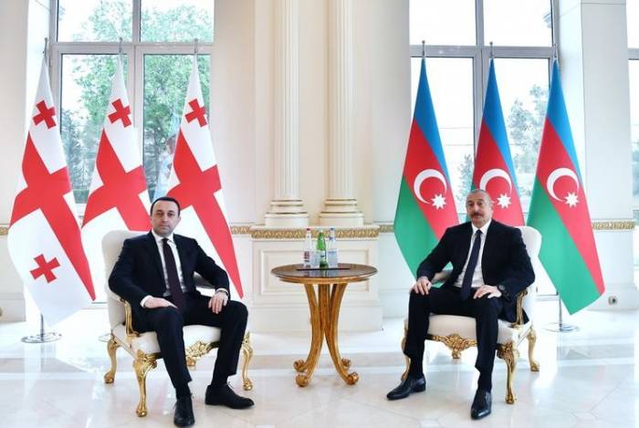 Ильхам Алиев принял премьер-министра Грузии - ФОТО
