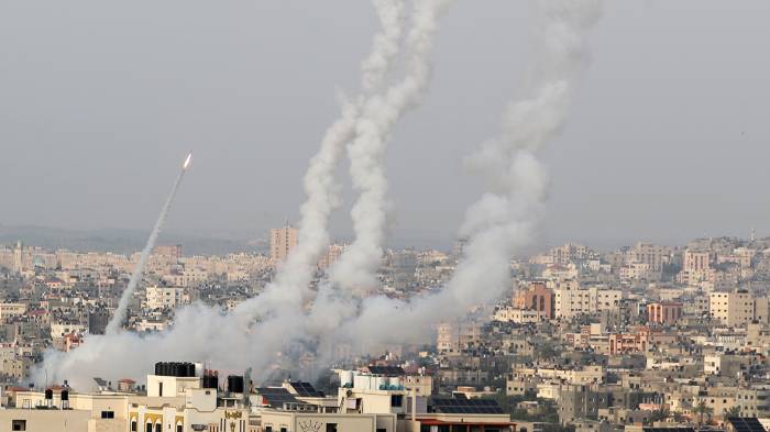 Более 200 ракет запустили из сектора Газа по Израилю