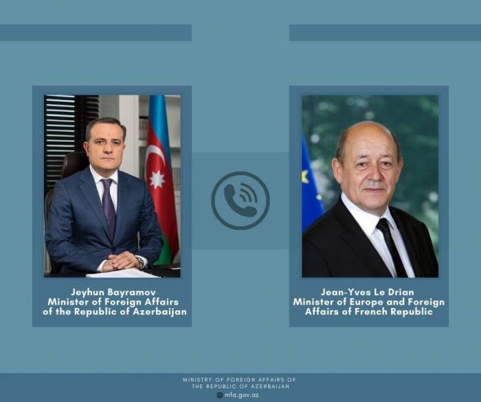 Состоялся телефонный разговор между главами МИД Азербайджана и Франции
