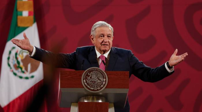 Президент Мексики осудил финансирование оппозиции из США