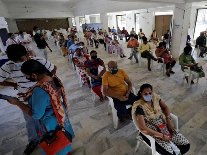 Число заразившихся коронавирусом в Индии превысило 22 млн
