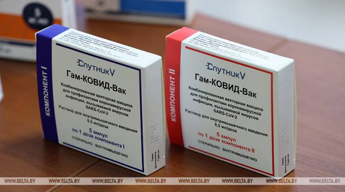 Завершились лабораторные испытания очередных серий вакцины "Спутник V", произведенных в Беларуси