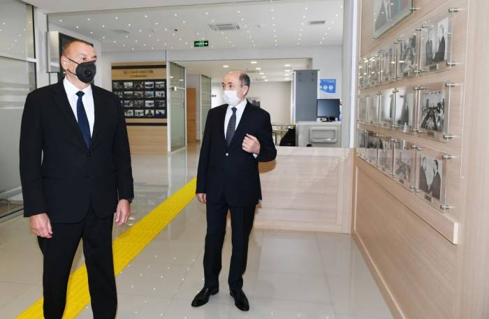 Ильхам Алиев на открытии нового административного здания Сураханы - ФОТО
