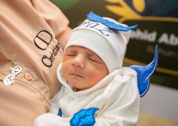 Фонд YAŞAT откроет счета в банке на имена еще пяти новорожденных детей шехидов