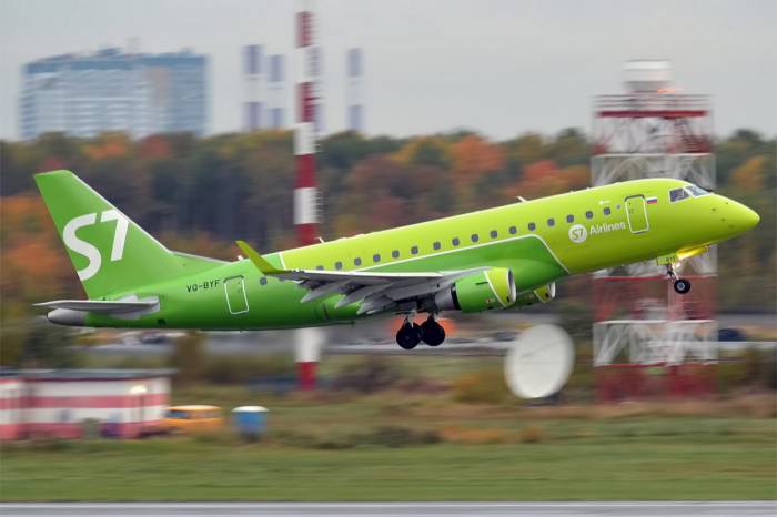 Еще одна российская авиакомпания начинает полеты по авиарейсу Самара-Баку
