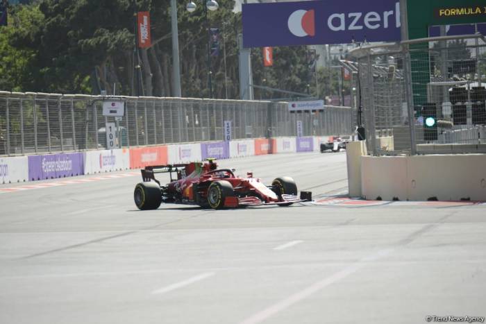 Сегодня определится победитель Гран-при Азербайджана "Формулы 1"