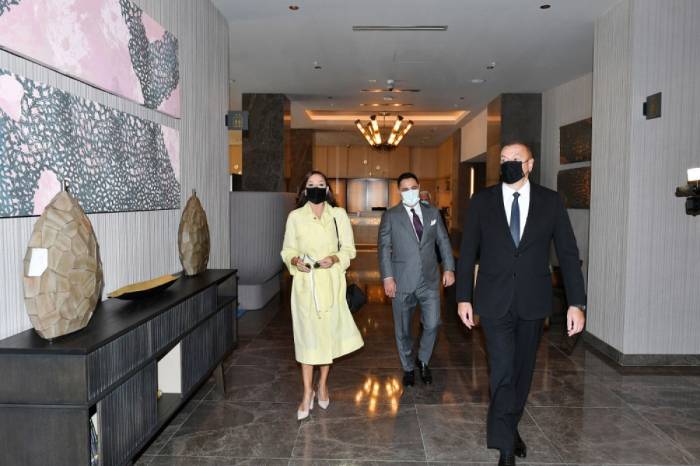 Ильхам Алиев принял участие в открытии отеля «Courtyard by Marriott Baku»