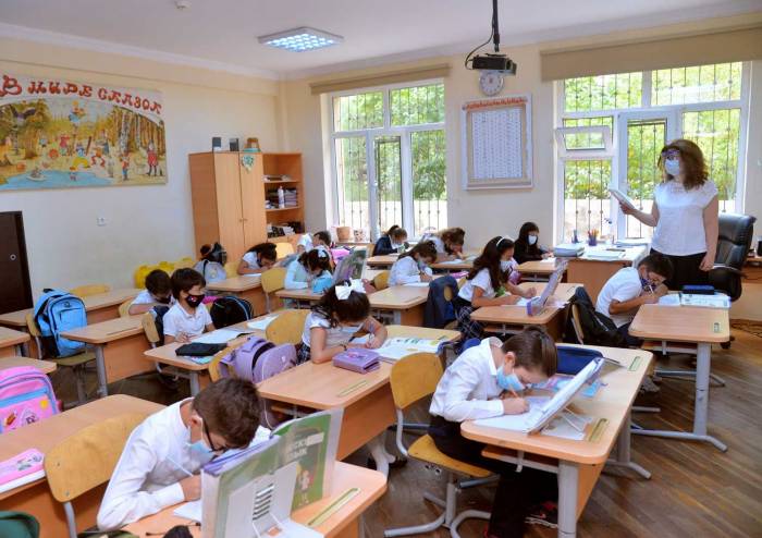 В сфере образования в Азербайджане предусматривается принять ряд важных мер - министр
