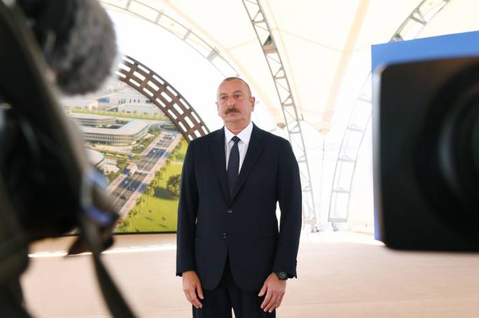 Ильхам Алиев: Заработная плата работающих в Алятской СЭЗ граждан Азербайджана будет высокой