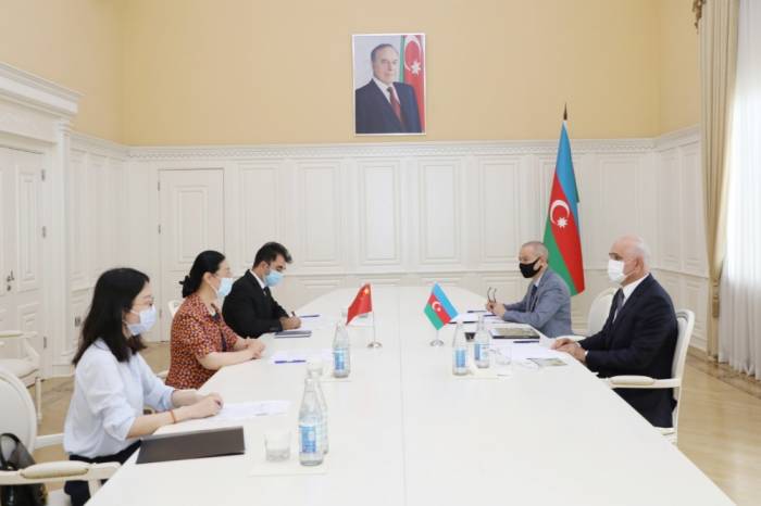 Обсуждены перспективы расширения азербайджано-китайского сотрудничества
