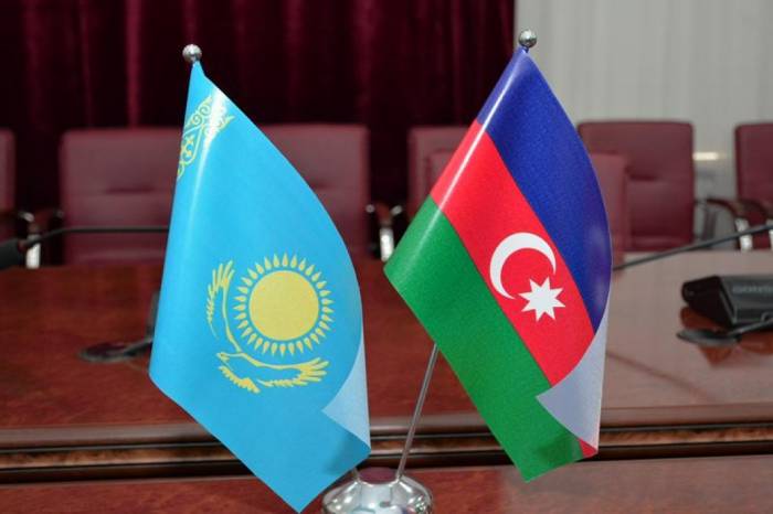 И Казахстан, и Азербайджан являются нефтяными державами - МНЕНИЕ 