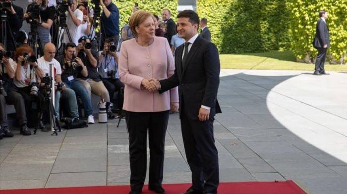 Зеленский и Меркель встретятся в Берлине
