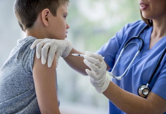 В Израиле началась вакцинацинация от ковида детей 5-11 лет