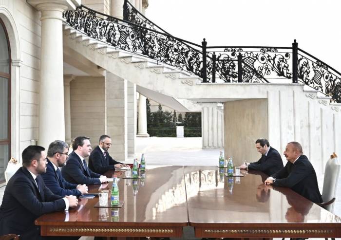 Президент Ильхам Алиев принял делегацию МИД Сербии