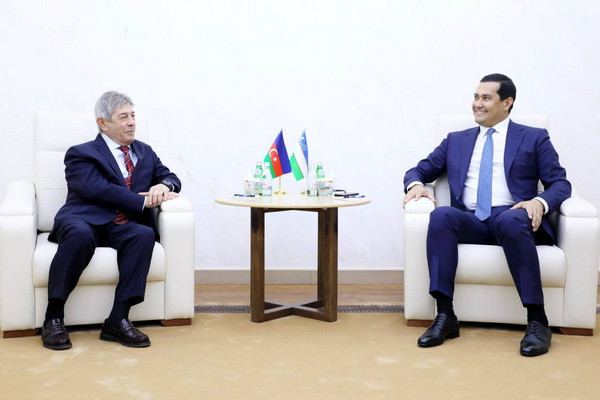Узбекистан и Азербайджан рассмотрели вопросы по наращиванию взаимных грузоперевозок