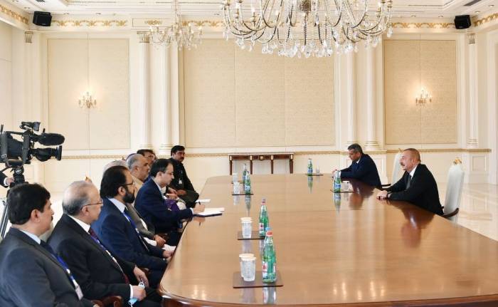Ильхам Алиев принял делегацию Пакистана - ФОТО