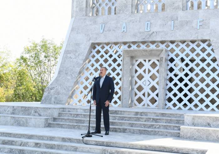 Ильхам Алиев и Мехрибан Алиева приняли участие в открытии Дней поэзии Вагифа в Шуше - ОБНОВЛЕНО-ФОТО
