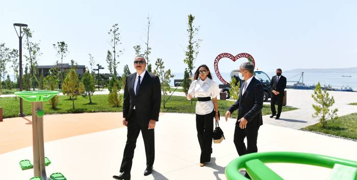 Ильхам Алиев и Мехрибан Алиева на открытии нового парка «Гянджлик» в Баку ФОТО- ОБНОВЛЕНО