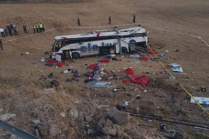 В Турции в ДТП погибли 14 человек