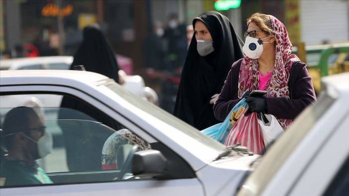 В Иране вводят жесткий карантин из-за коронавируса
