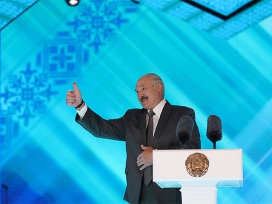 Лукашенко признался, что хочет уйти "пожить нормальной жизнью"
