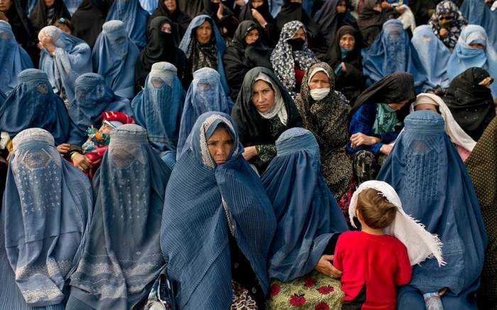 Талибы пообещали соблюдать права женщин в рамках шариата