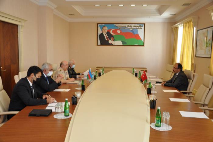 Кямаледдин Гейдаров встретился с послом Турции