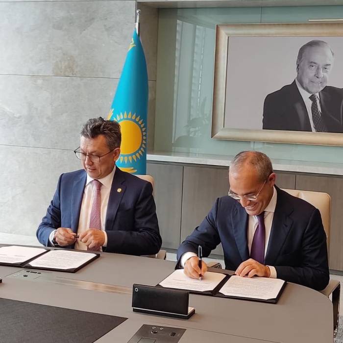 Казахстан и Азербайджан подписали меморандум