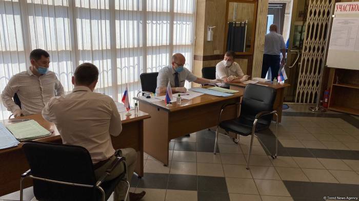 В посольстве России в Баку проходит голосование - ФОТО