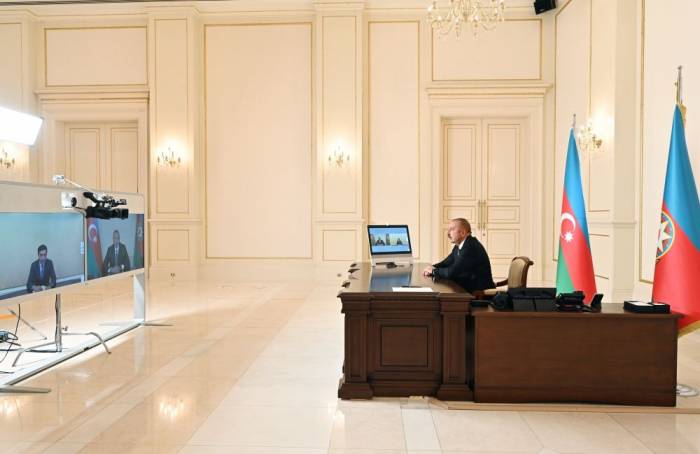Ильхам Алиев: Молодое поколение следует оградить от негативного внешнего влияния
