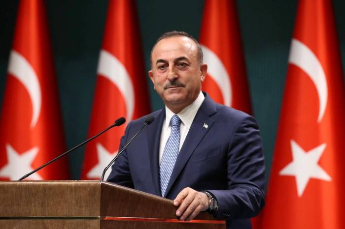 Глава МИД Турции поздравил Азербайджан