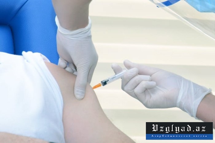 Азербайджан лидирует среди стран СНГ по масштабам вакцинации
