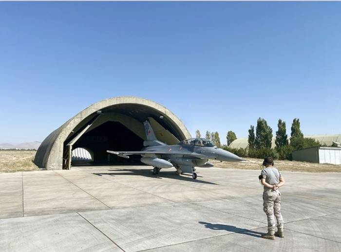 Совместные учения военных летчиков Азербайджана и Турции