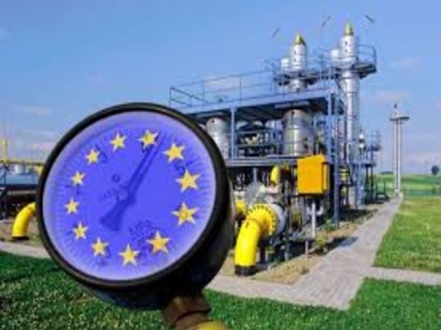 Цена газа в Европе закрепилась на уровне выше $800 за 1 тыс. куб.м