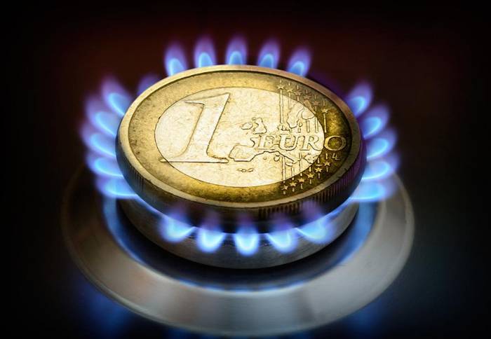 Цена газа в Европе превысила 1060 долларов за тысячу кубометров