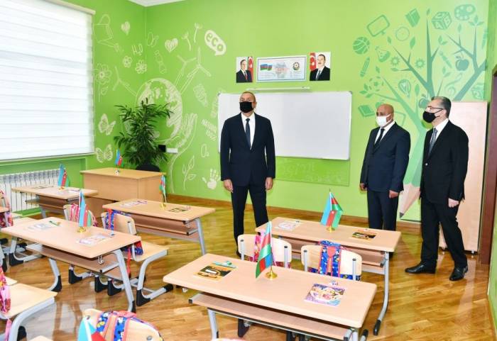 Ильхам Алиев ознакомился с условиями, созданными в школе № 71 - ФОТО