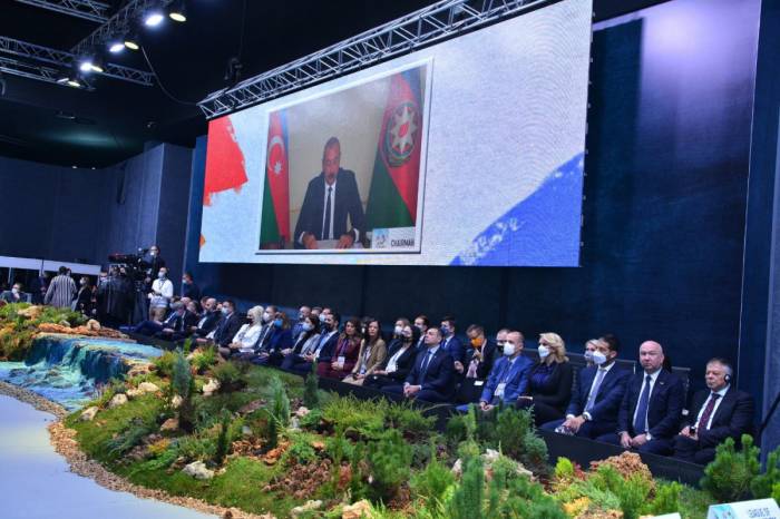 Под председательством Президента Азербайджана продолжается заседание Движения неприсоединения
