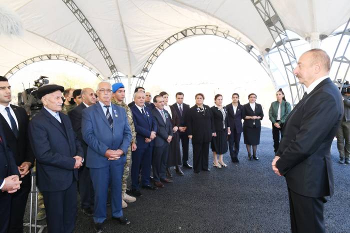 Ильхам Алиев и Мехрибан Алиева встретились с представителями общественности Губадлы