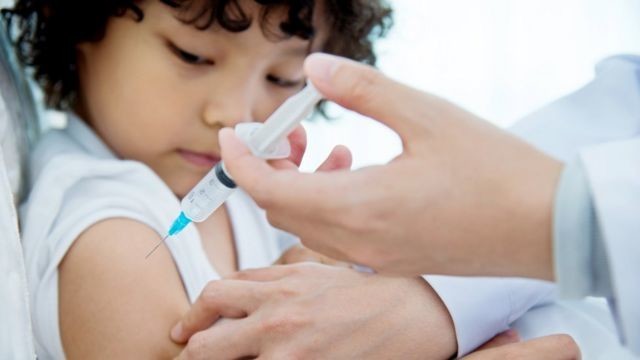 В Пекине начали вакцинировать детей от 3 до 11 лет
