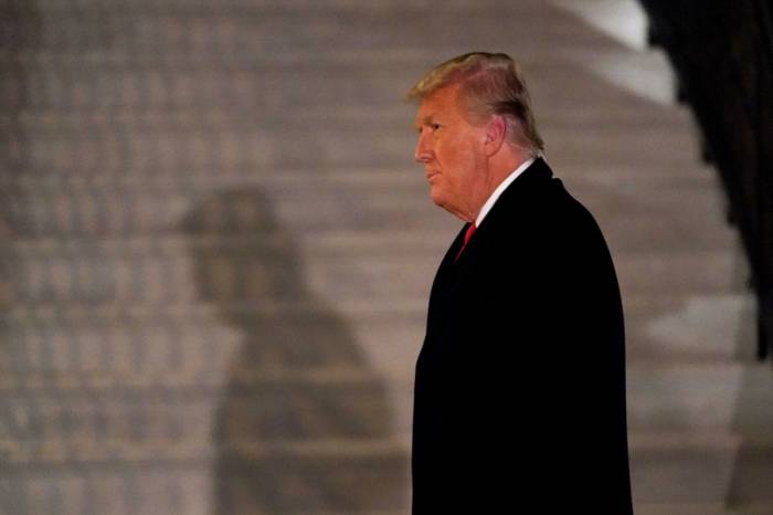 Трамп попросил суд восстановить его аккаунт в Twitter