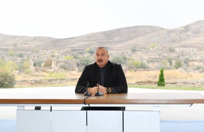 Ильхам Алиев: Азербайджан проводит независимую политику, и никто не должен вмешиваться в наши внутренние дела