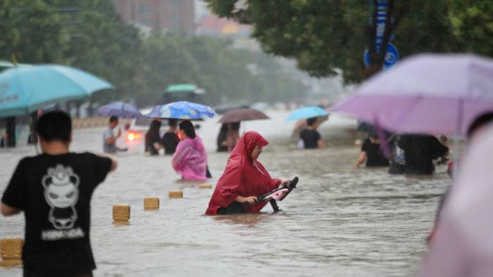 Наводнение в КНР: эвакуированы 4,4 тыс. человек 